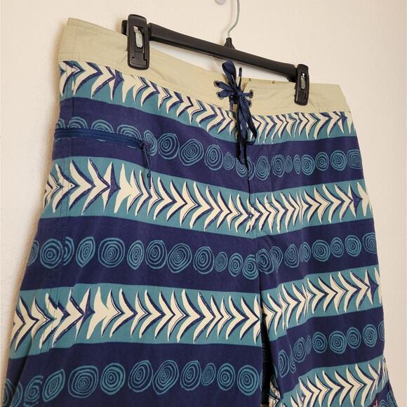 PATAGONIA Stretch Wavefarer Swim Boardshorts 21" In Blue UPF Size 35 - Picture 3 of 9